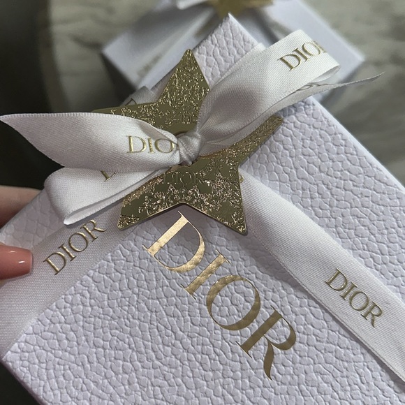 DIOR ORNAMENT - Picture 2 of 3